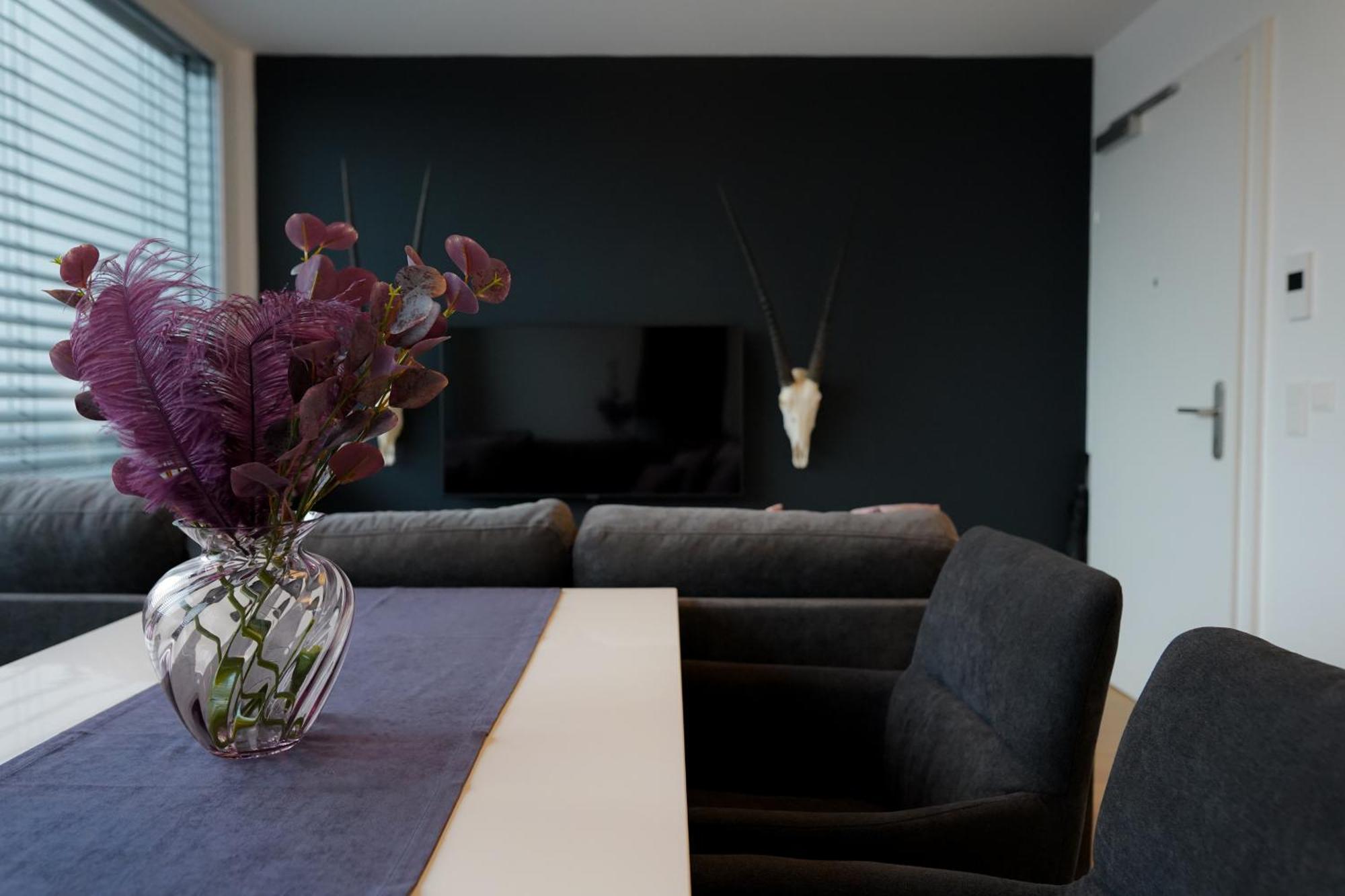 Modern Stylish Design Apartment With Free Parking Emily Wien Eksteriør billede