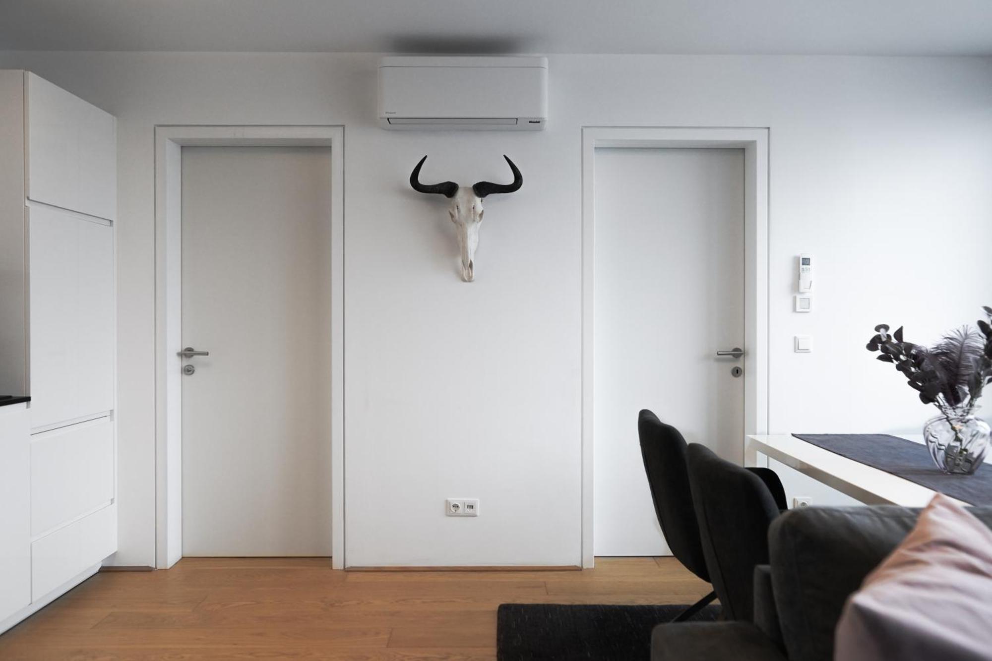Modern Stylish Design Apartment With Free Parking Emily Wien Eksteriør billede