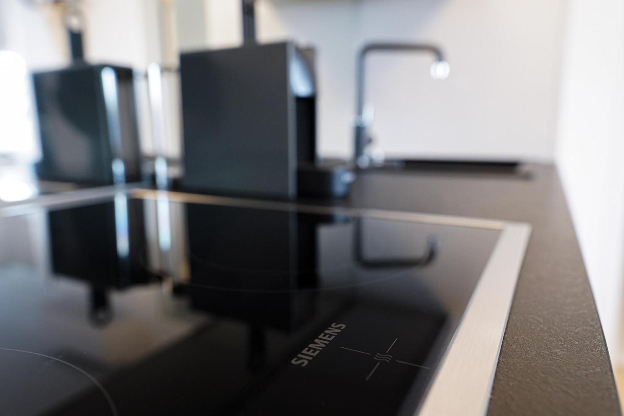 Modern Stylish Design Apartment With Free Parking Emily Wien Eksteriør billede