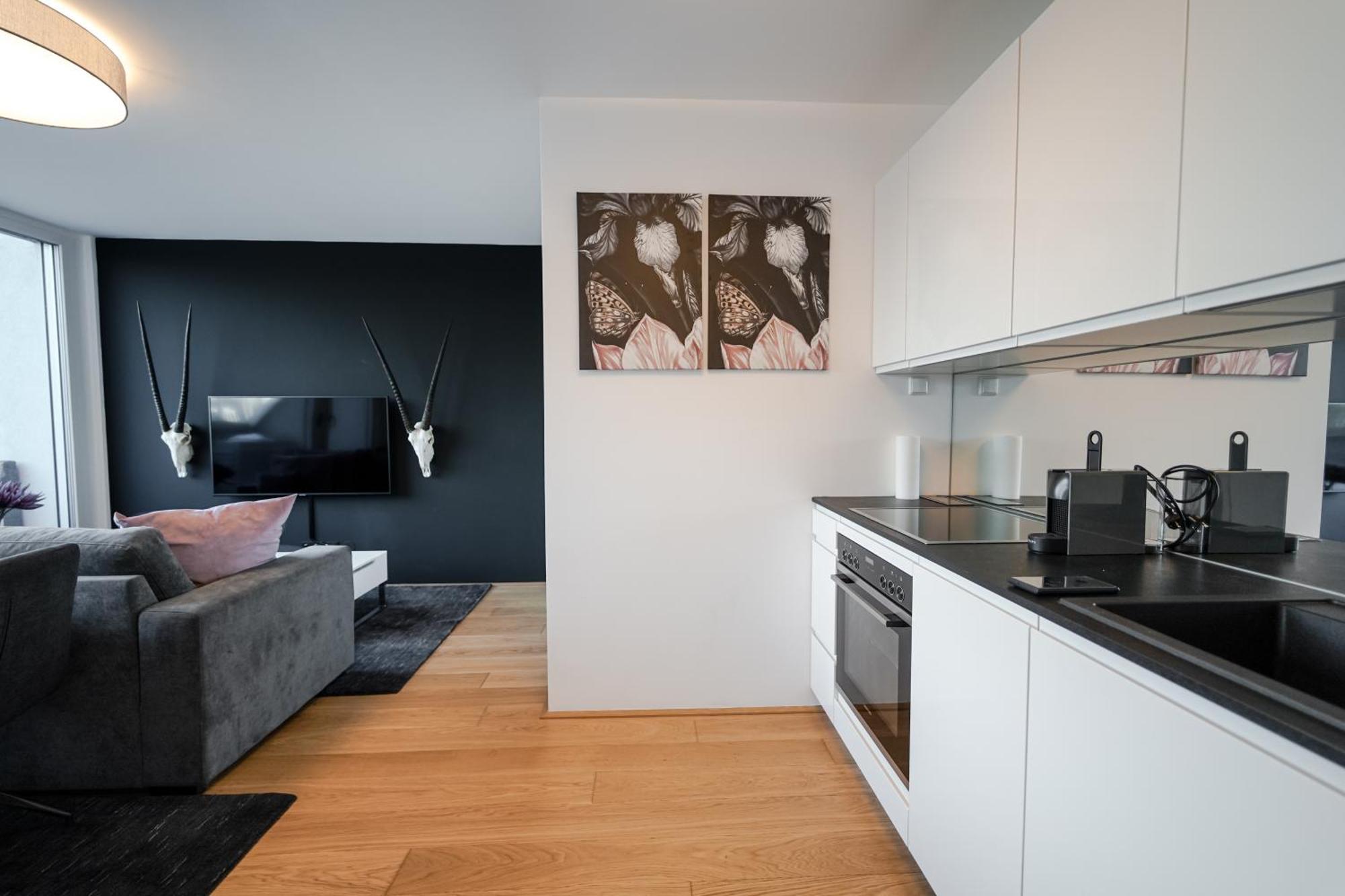 Modern Stylish Design Apartment With Free Parking Emily Wien Eksteriør billede